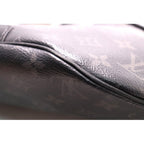 Louis Vuitton Discovery Bum Bag PM — view 7