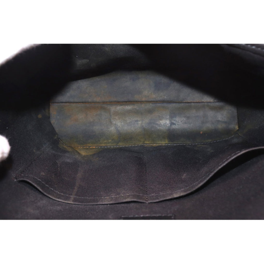 Louis Vuitton Magnetic Messenger Shoulder Bag — view 8
