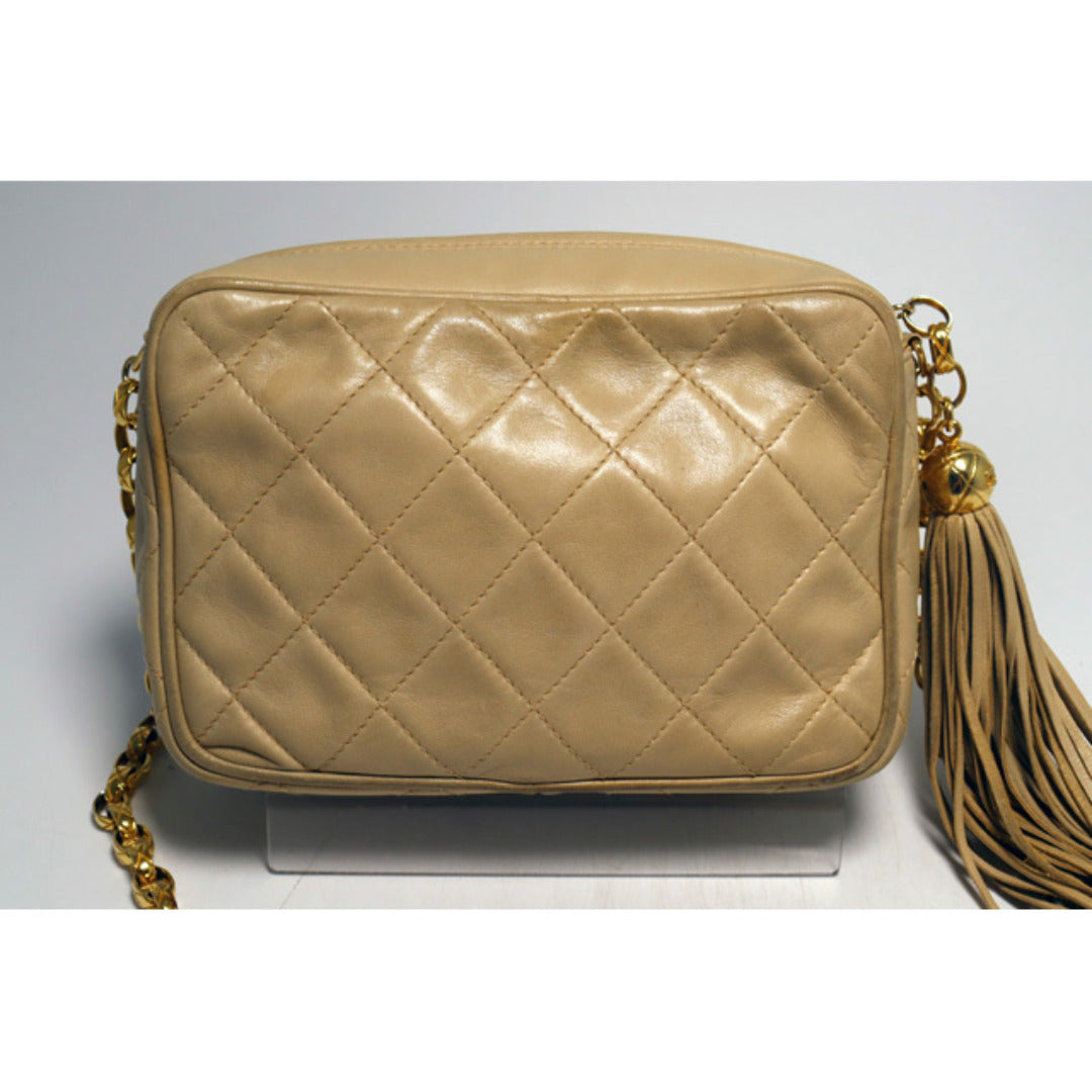 Chanel Quilted GD Metal Fittings Shoulder Bag — view 3