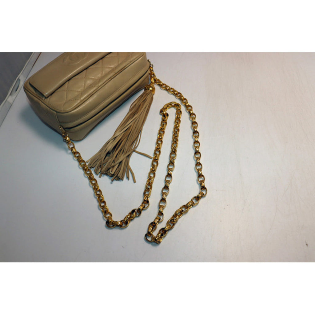 Chanel Quilted GD Metal Fittings Shoulder Bag — view 7
