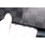 Louis Vuitton District MM NM Shoulder Bag — view 9