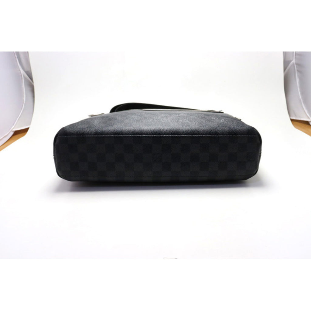 Louis Vuitton Damier Graphite Mick MM Shoulder Bag — view 4