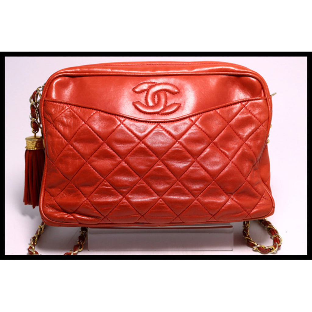 Chanel Quilted GD Metal Fittings Shoulder Bag — view 2