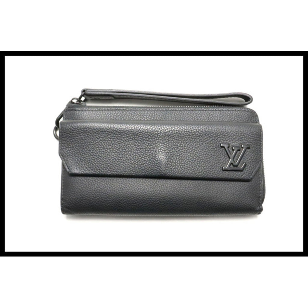 Louis Vuitton LV Aerogram Zippy Dragonne Wallet — view 2