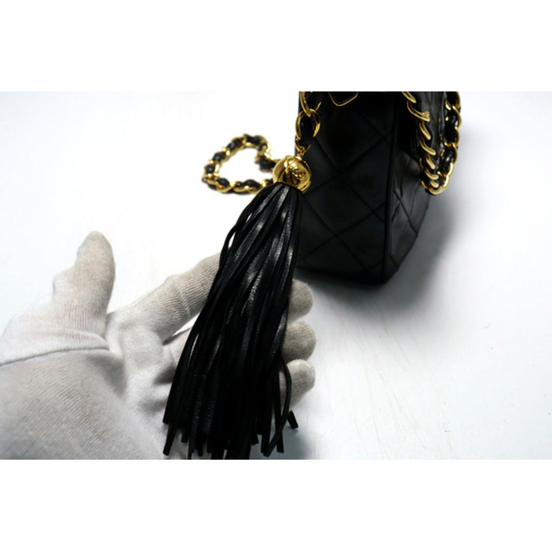Chanel Quilted GD Metal Fittings Shoulder Bag — view 9
