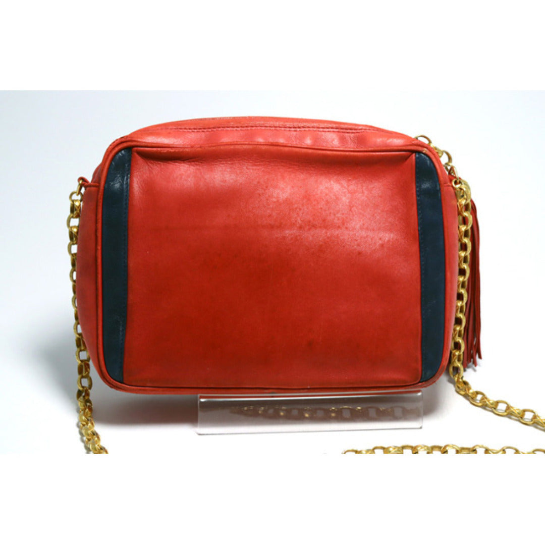 Chanel CC Logo GD Metal Fittings Shoulder Bag — view 3