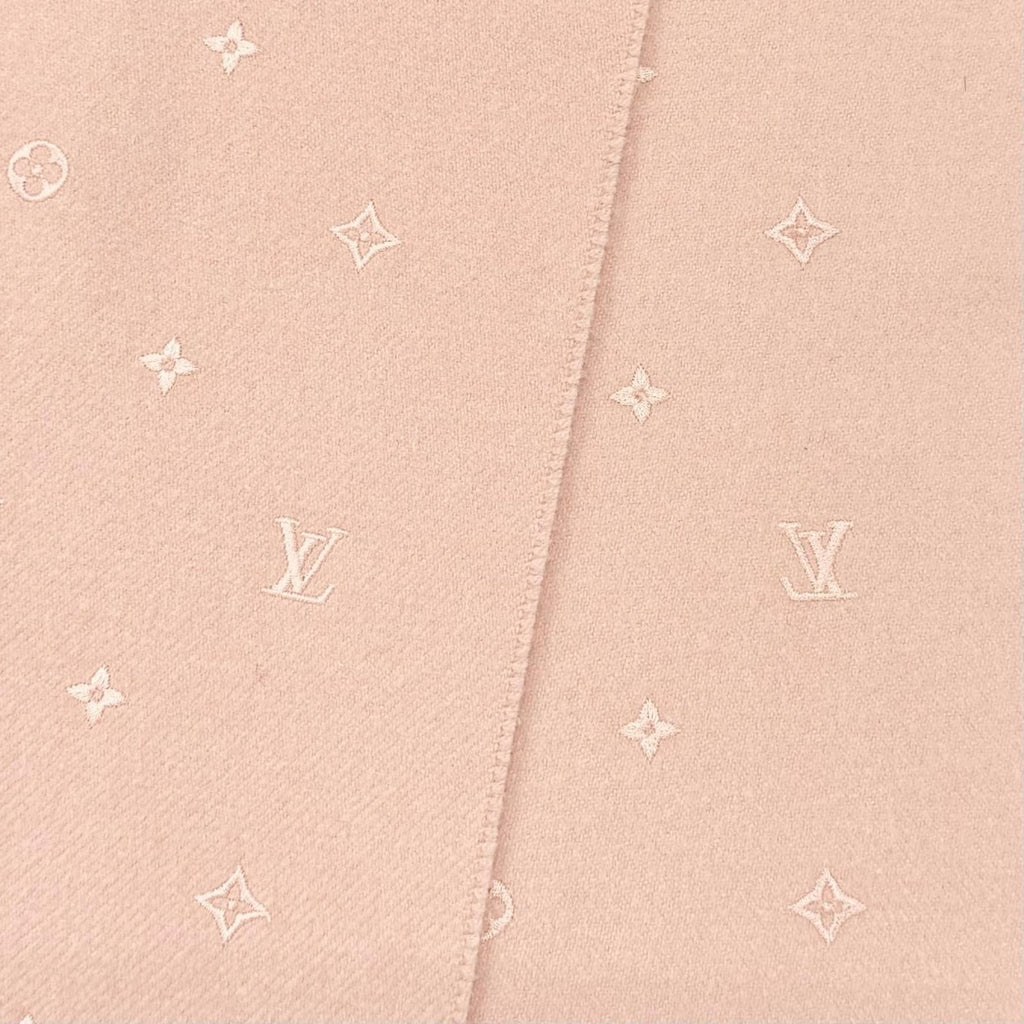 Louis Vuitton Echarpe LV Stella Monogram Scarf with Fringe — view 4