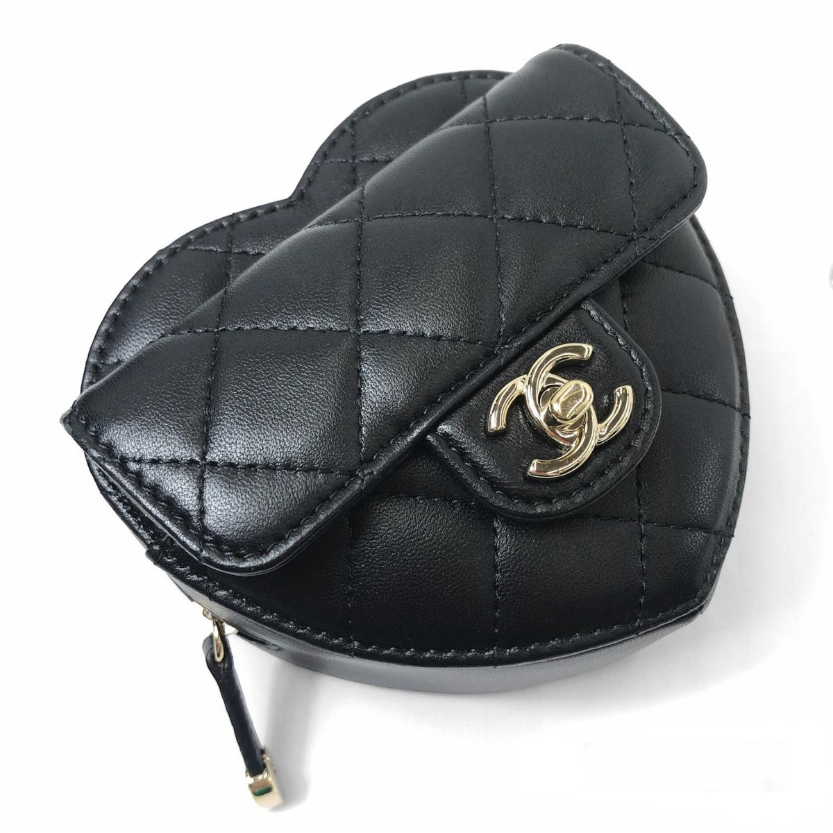 Chanel Heart Chain Wallet Quilted Lambskin Shoulder Bag Black Gold — view 3