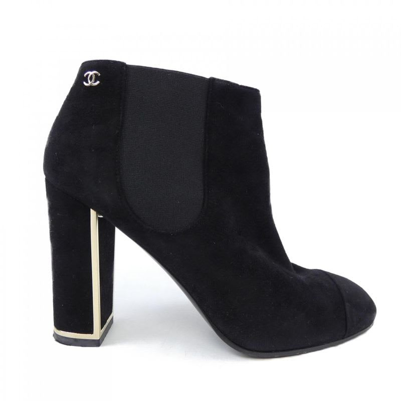 Chanel Size 38.5 Black Boots