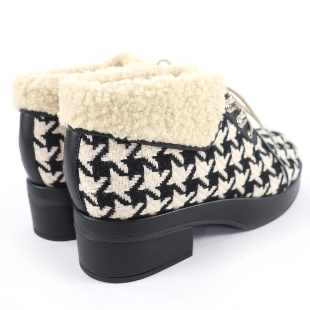 Gucci Houndstooth Leather Shearling Short Boots Black White 37 — view 3