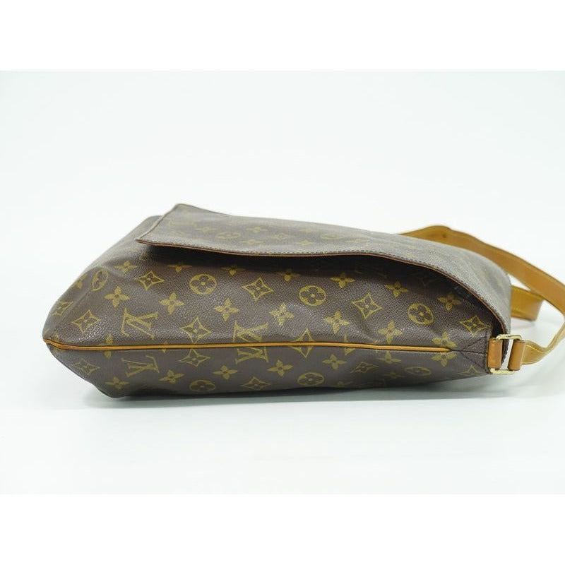 Louis Vuitton Musette Monogram Shoulder Bag Pochette Brown — view 4