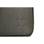 Louis Vuitton Coin Case Card Zippy Purse Taiga — view 4