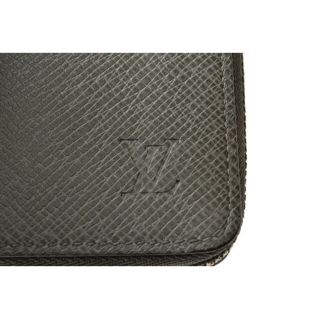 Louis Vuitton Coin Case Card Zippy Purse Taiga — view 4