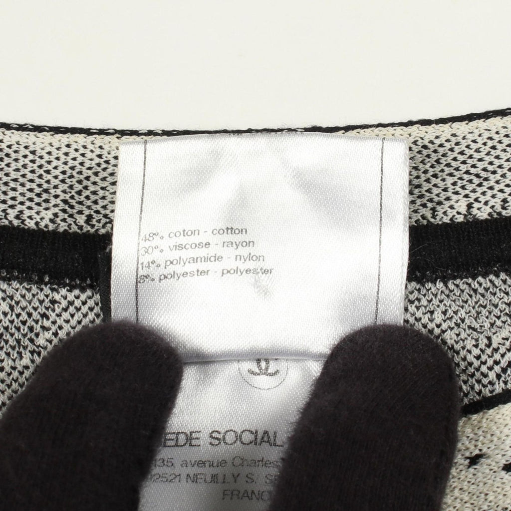 Chanel Top CC Logo Button Cotton Hat — view 4