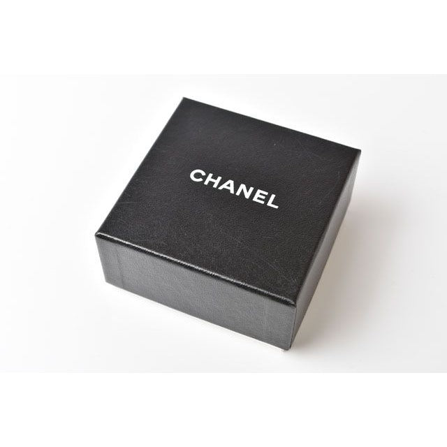 Chanel Pearl Motif Coco Mark Gunmetal — view 6