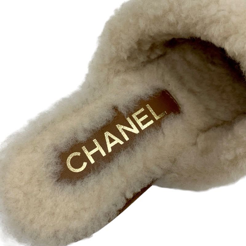 Chanel Sandals Shoes Suede Mouton Cork Brown Gold Sabot Mule Turnlock Coco Mark — view 7