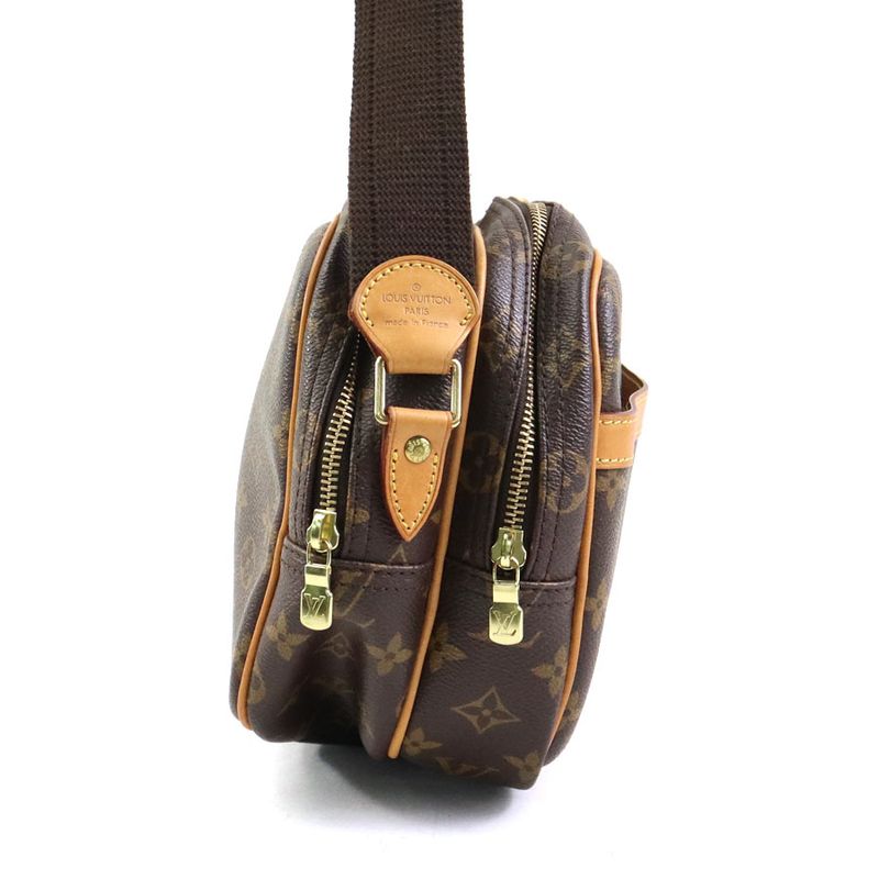 Louis Vuitton Shoulder Bag Reporter PM — view 2