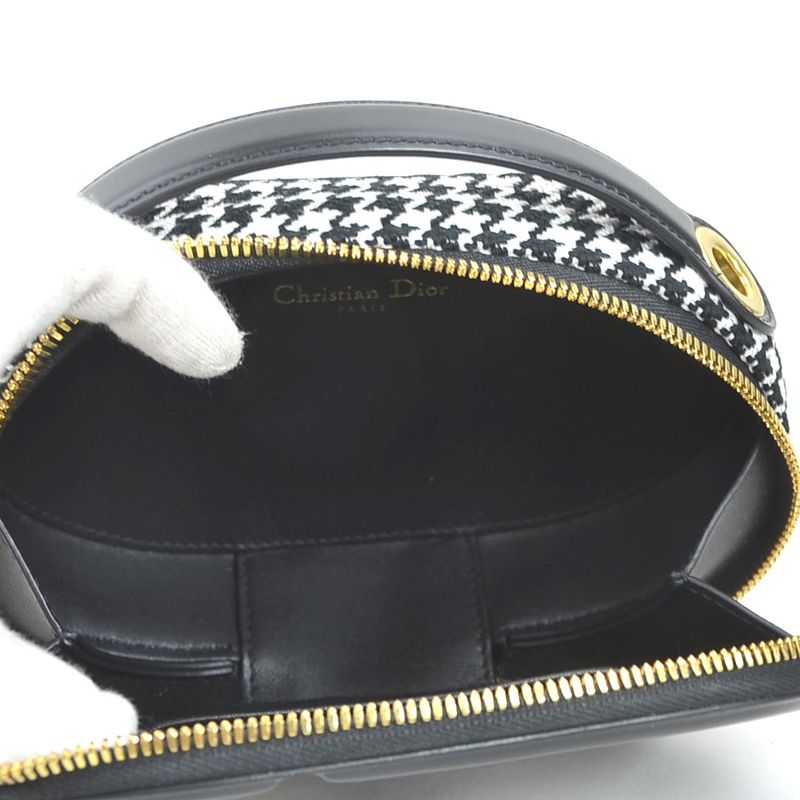 Christian Dior CD Signature Oval Camera Bag — view 5