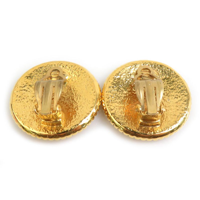 Chanel Quilted Classic Gold — view 6