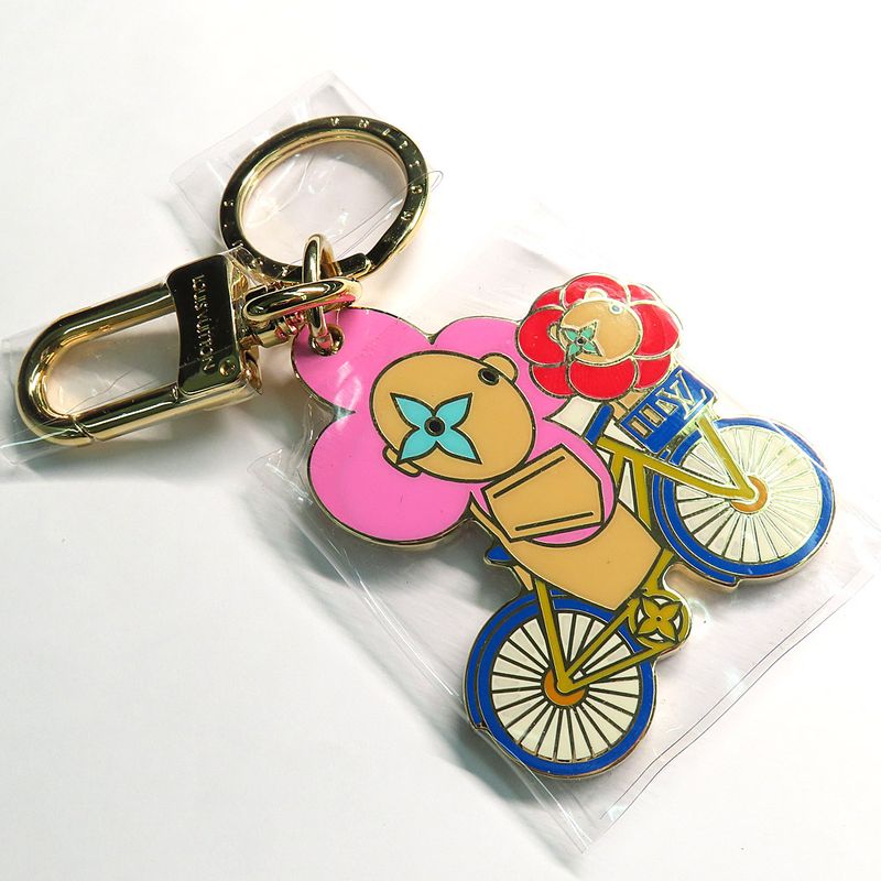 Louis Vuitton Vivienne Velo Christmas Key Ring Accessories — view 3