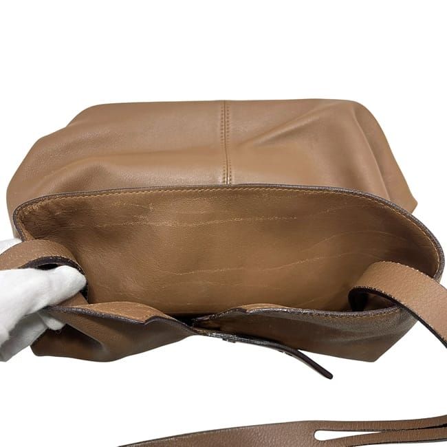 Loewe Shoulder Bag Brown Light Leather L20 — view 5