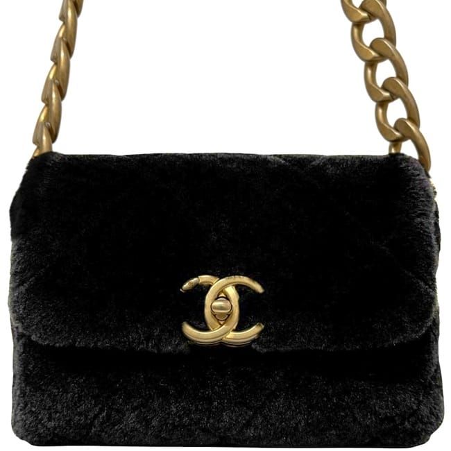 Chanel One Shoulder Bag Black Quilted 30 — view 7