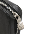 Louis Vuitton Taiga Zippy XL Round Zipper Long Wallet Travel Case Second Bag — view 4