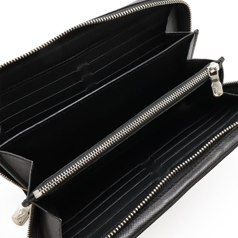 Louis Vuitton Taiga Zippy XL Round Zipper Long Wallet Travel Case Second Bag — view 5