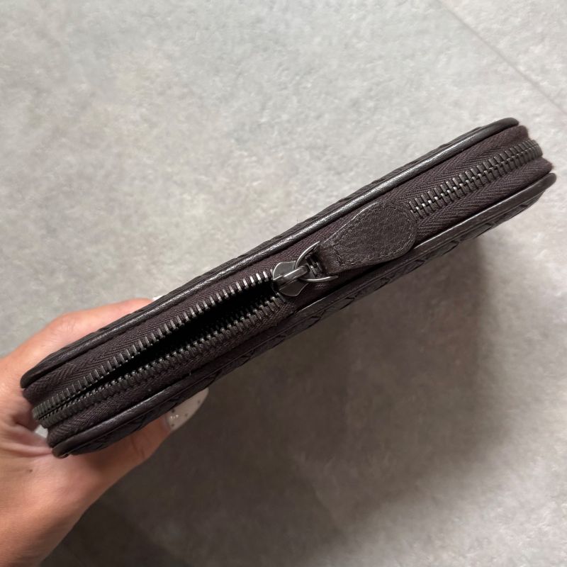 Bottega Veneta Intrecciato Round Zipper Long Wallet in Grained Leather Dark — view 7