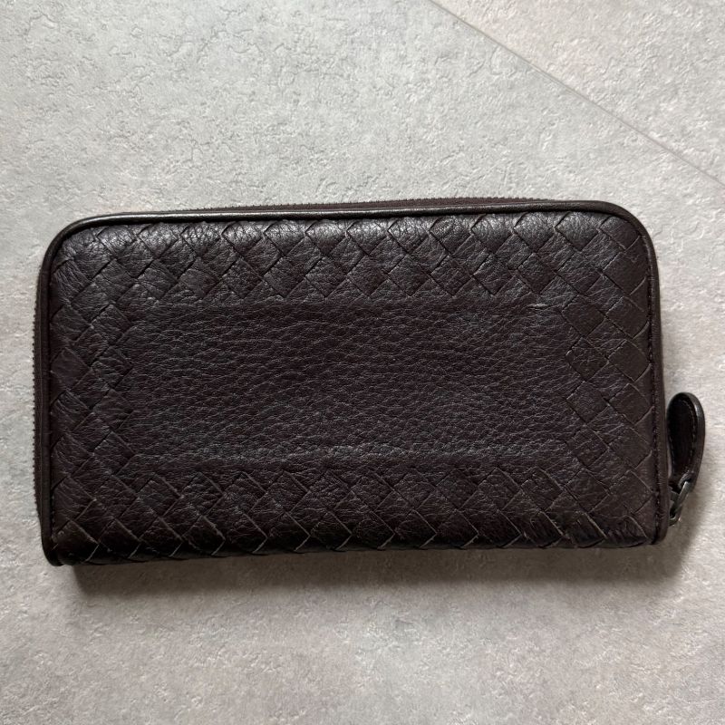 Bottega Veneta Intrecciato Round Zipper Long Wallet in Grained Leather Dark — view 6