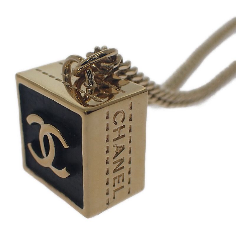 Chanel CC Square Necklace Metal Gold Black Pendant Choker Class — view 5