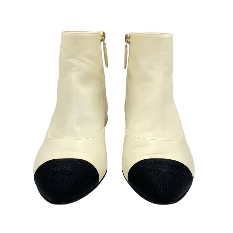 Chanel Boots Short Shoes Leather Fabric Ivory Black Coco Mark Pearl — view 2