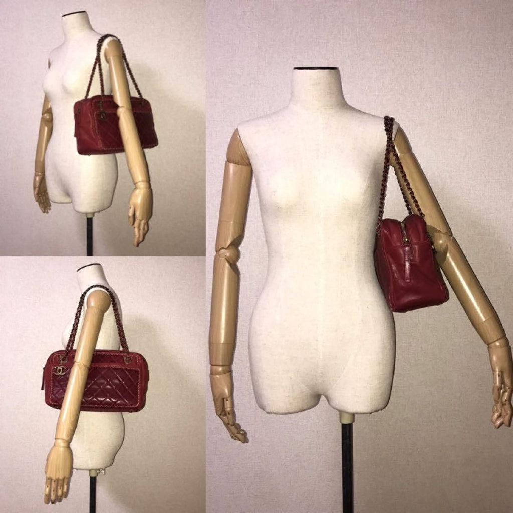Chanel Leather Quilted Chain Shoulder Bag Gold Price Negotiation Welcome — view 9