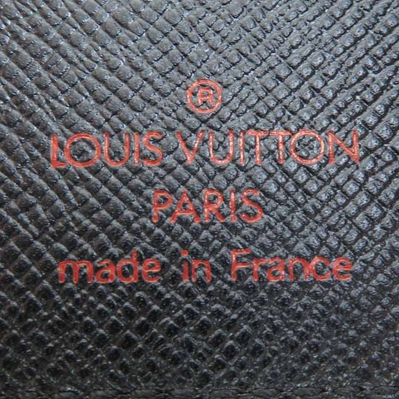 Louis Vuitton Handbook Cover Agenda MM — view 8