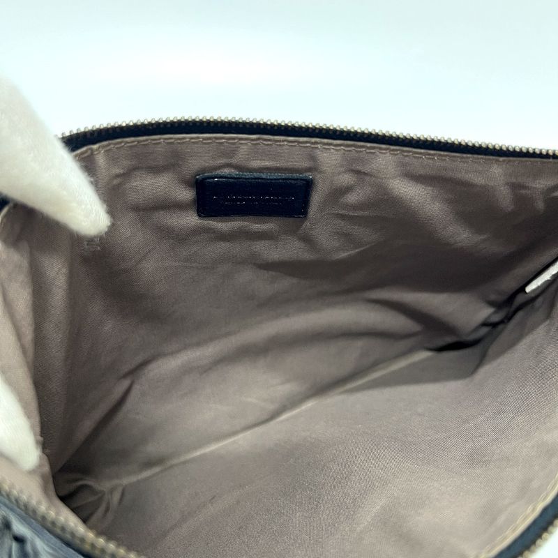 Bottega Veneta Clutch Bag Intrecciato Leather Black — view 8
