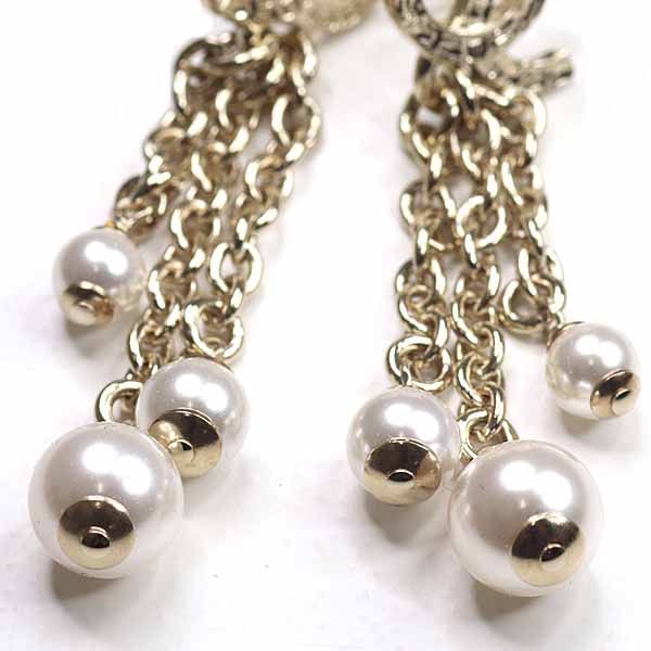 Chanel Pearl Chain Coco Mark Earrings Metal Rai White Gold B25 a S Rank — view 6