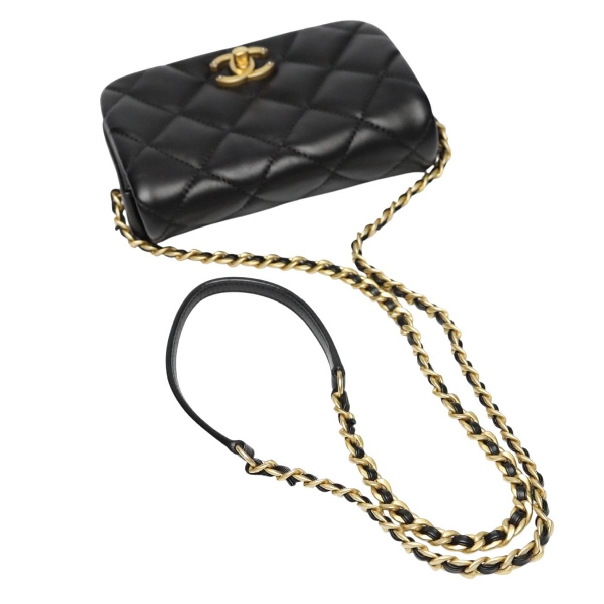 Chanel As2011 Lambskin Chain Shoulder Bag Quilted Black — view 9
