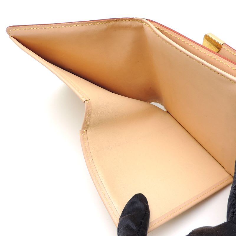 Louis Vuitton Bifold Wallet — view 6