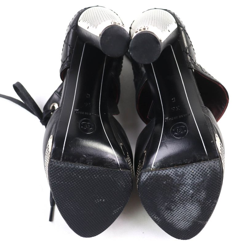 Chanel Coco Mark Quilted Lace Up Leather Pumps Black Silver 36 — view 7