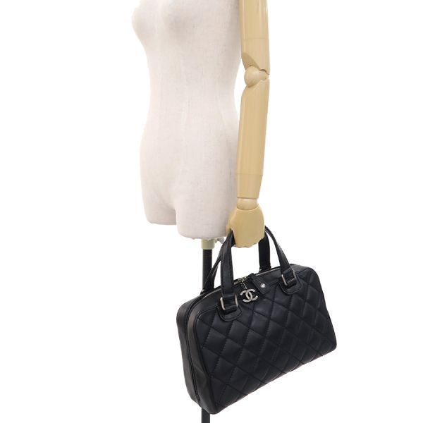 Chanel Wild Stitch Boston — view 9
