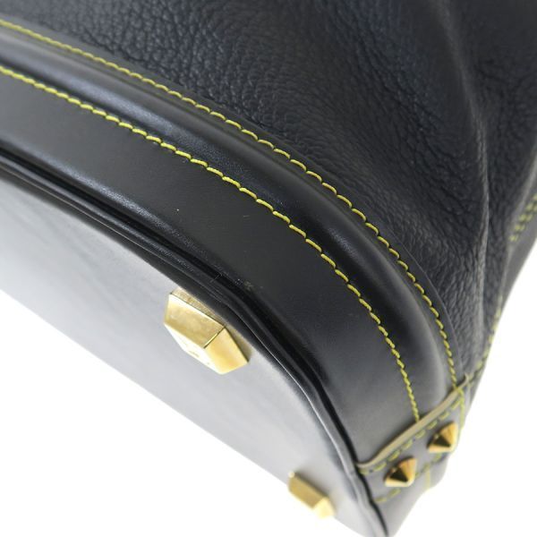 Louis Vuitton Suhali Lockit MM — view 6