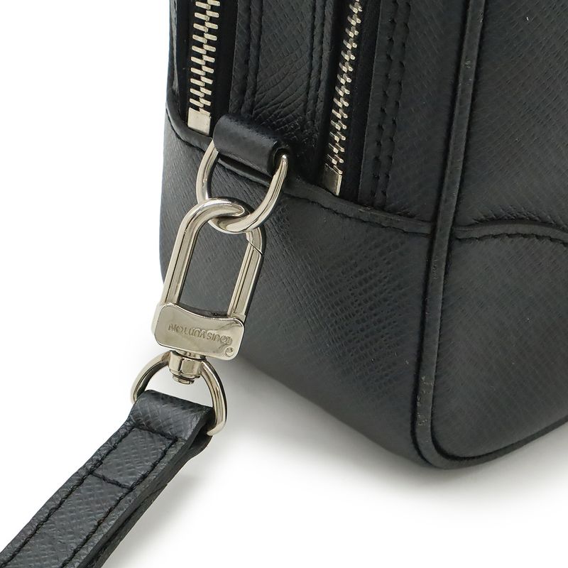 Louis Vuitton Taiga Pavel Second Bag Clutch Leather Ardoise Black Silver — view 4