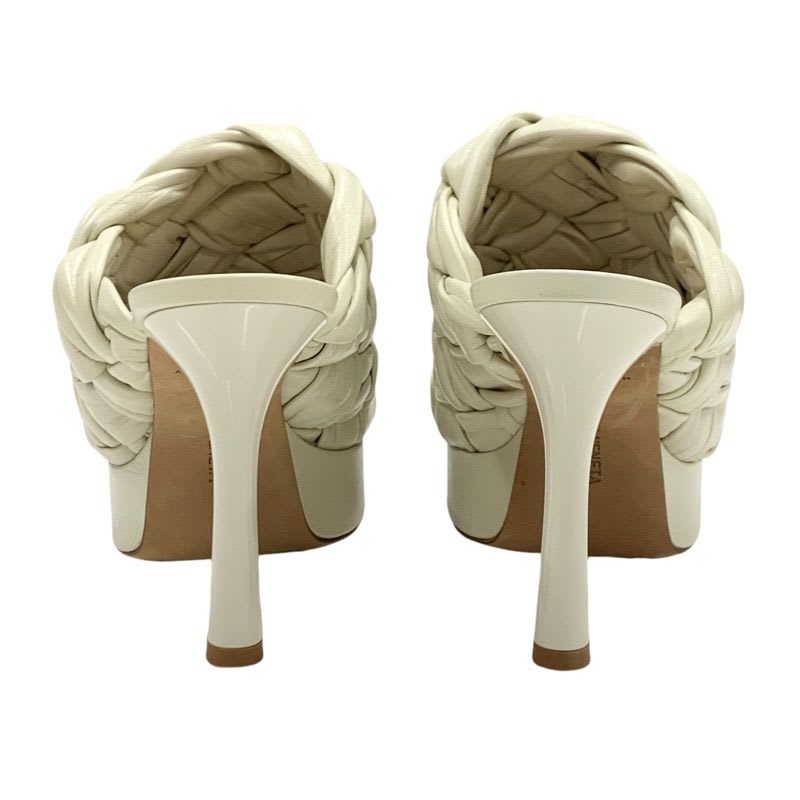 Bottega Veneta Sandals Shoes Leather Ivory Intrecciato Mules — view 5