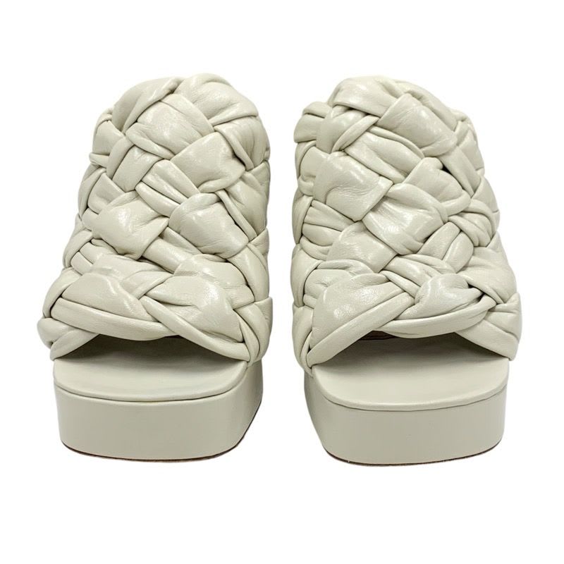 Bottega Veneta Sandals Shoes Leather Ivory Intrecciato Mules — view 2