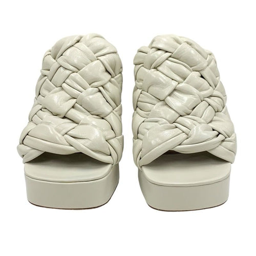 Bottega Veneta Sandals Shoes Leather Ivory Intrecciato Mules — view 2