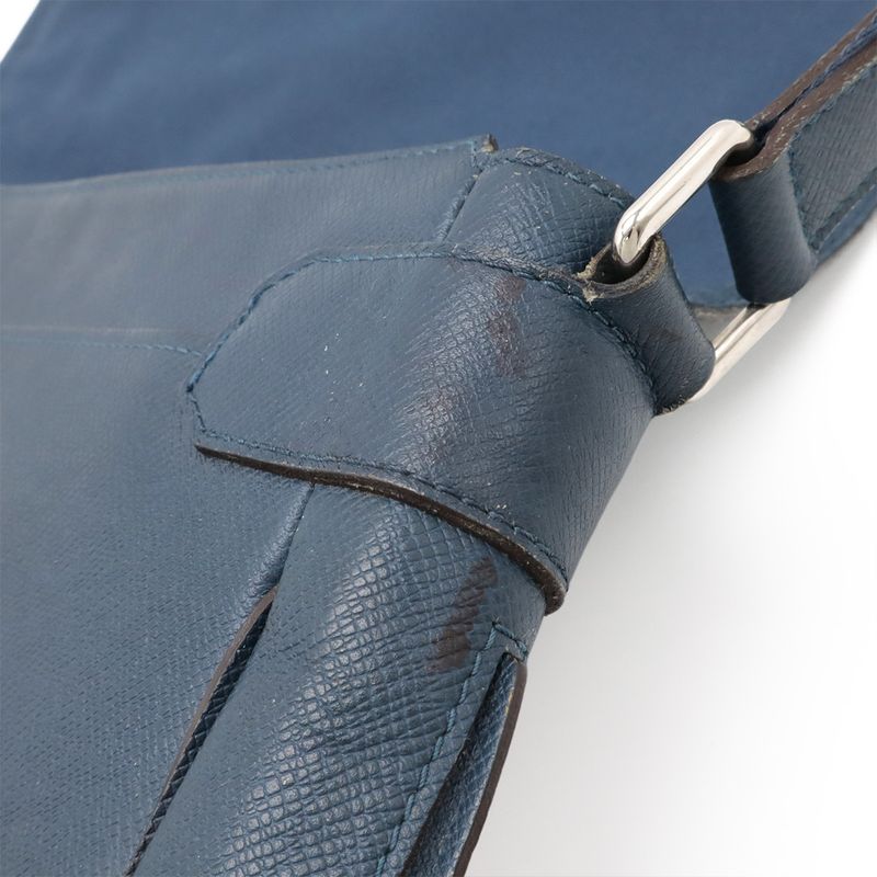 Louis Vuitton Taiga Romain MM Shoulder Bag Messenger Leather Ocean — view 8