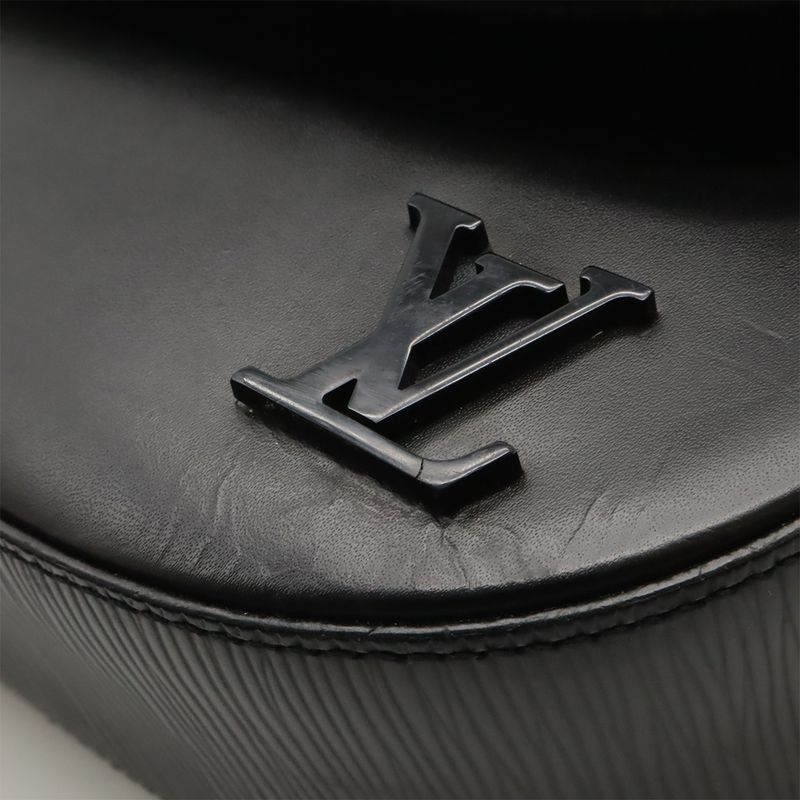 Louis Vuitton Epi Luna Handbag 2-Way Shoulder Bag Noir Black Silver Hardware — view 8