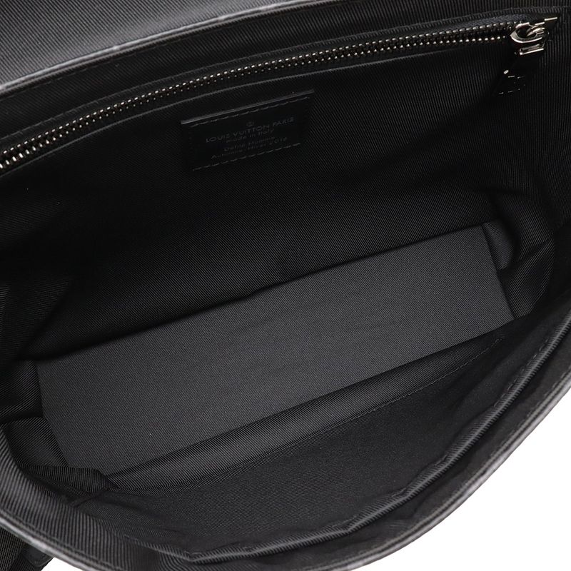 Louis Vuitton Monogram Eclipse Messenger Voyage PM Shoulder Bag Crossbody — view 5