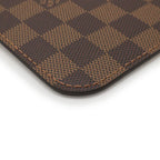 Louis Vuitton Damier Neverfull MM Pouch For Accessories Multi — view 3