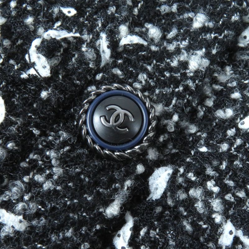 Chanel Wool Alpaca Blend Button Ribbon Tweed Collarless Zip-up — view 5